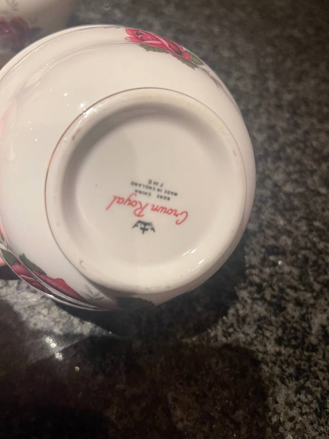 Creamer sugar basin Crown Royal