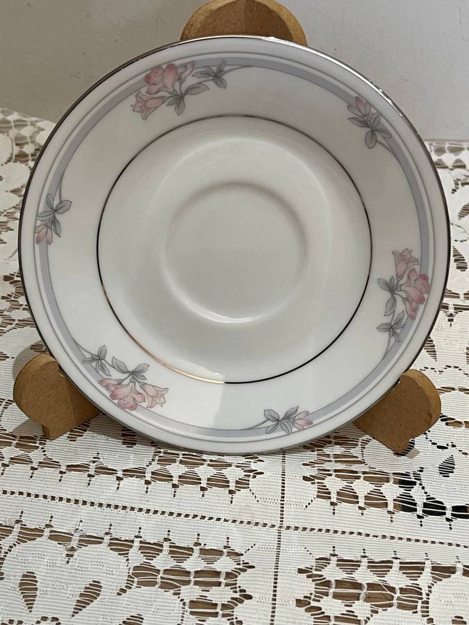 Saucers Noritake Fairmont