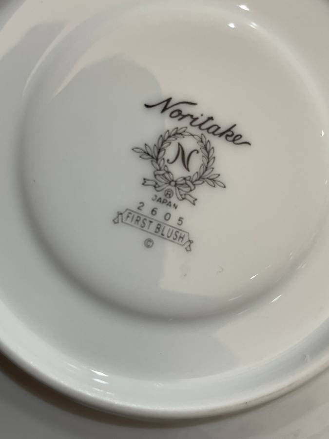 Saucers Noritake First Blysh