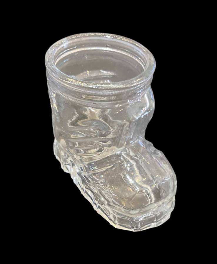 Vase glass shoe