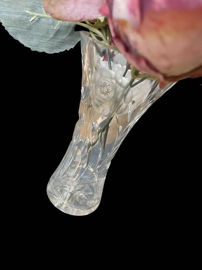Vase Czech rose cut crystal(F)