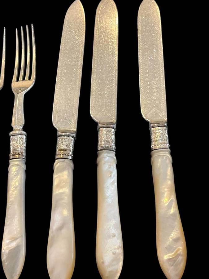 Forks knives mother of pearl set