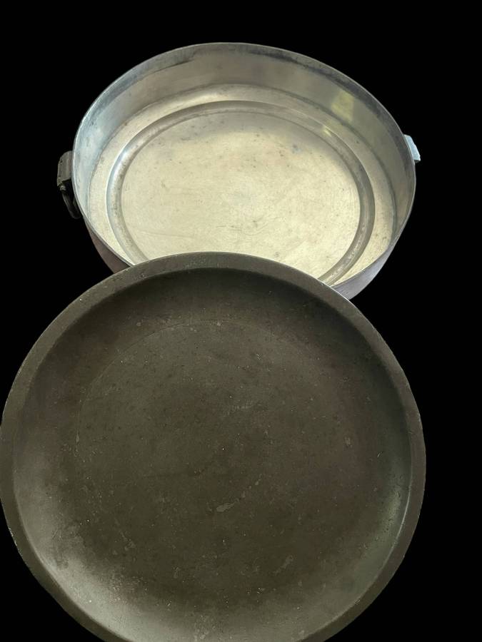 Food warmer pewter