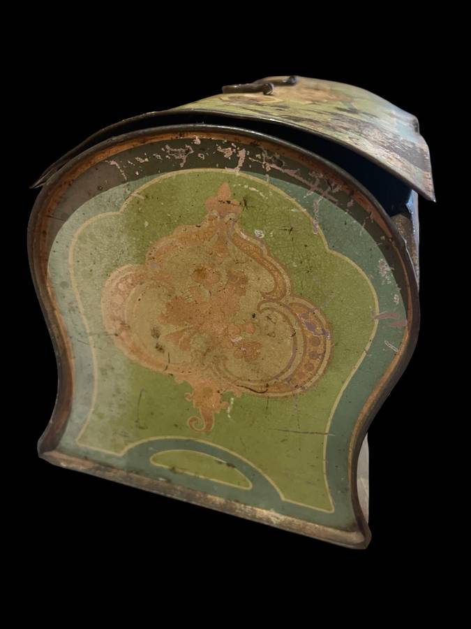 Ornament tin antique