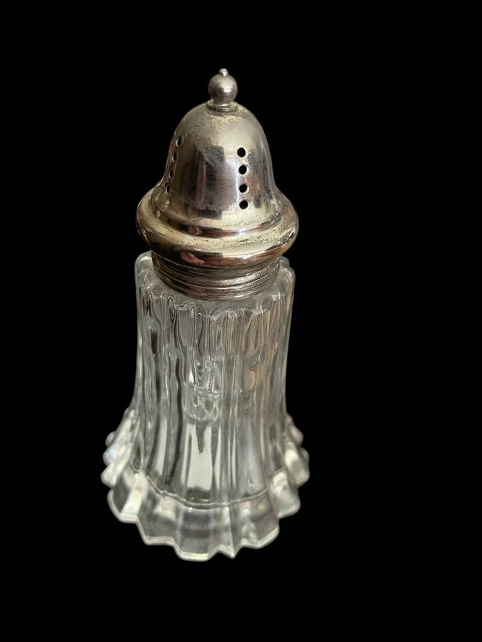 Sugar shaker crystal