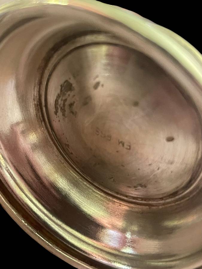 Creamer sugar basin