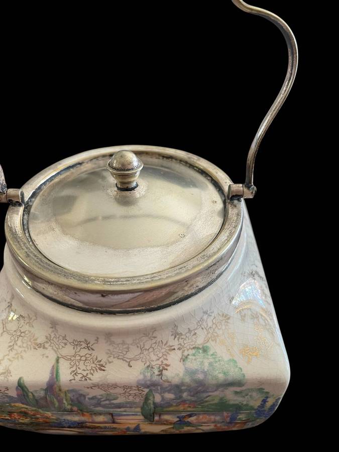 Biscuit barrel Lancaster Sandlandware