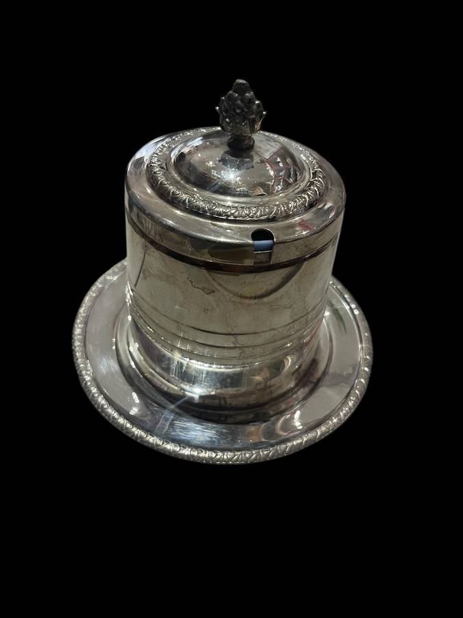 Tea/sugar caddy silver plated