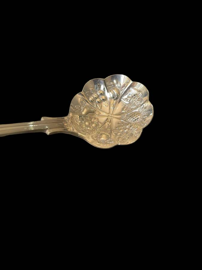 Spoon Kings pattern antique