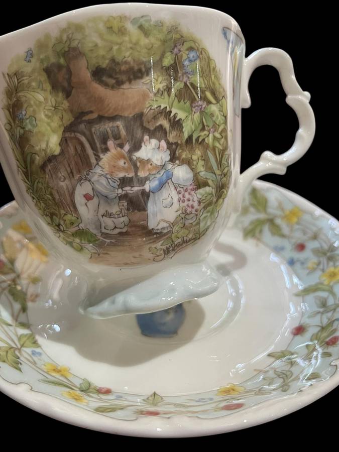 Duo Royal Doulton The Engagement