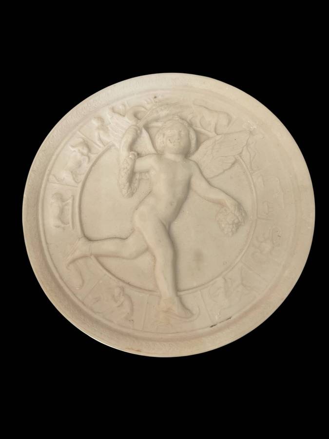 Plate/wall hanging display marble