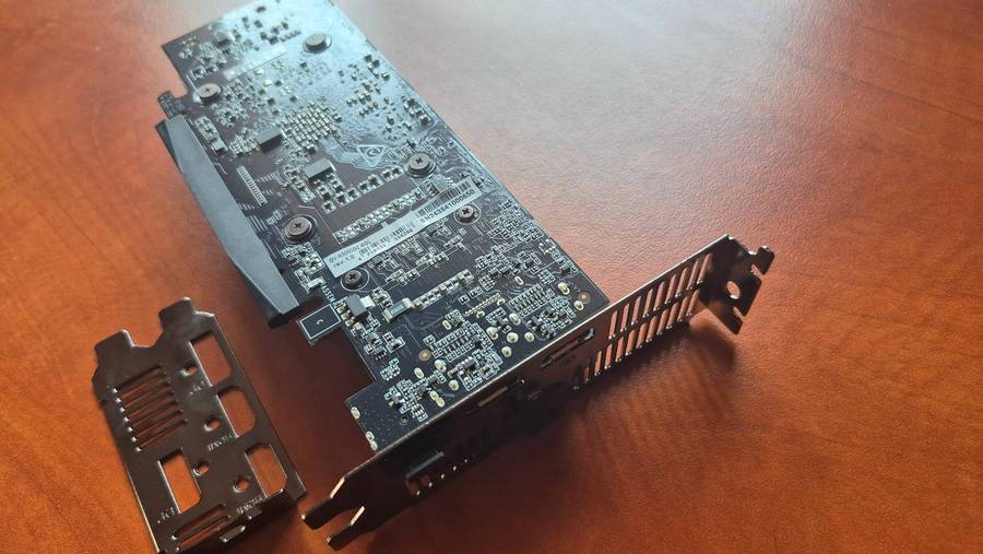 GeForce RTX 3050 OC Low Profile 6G