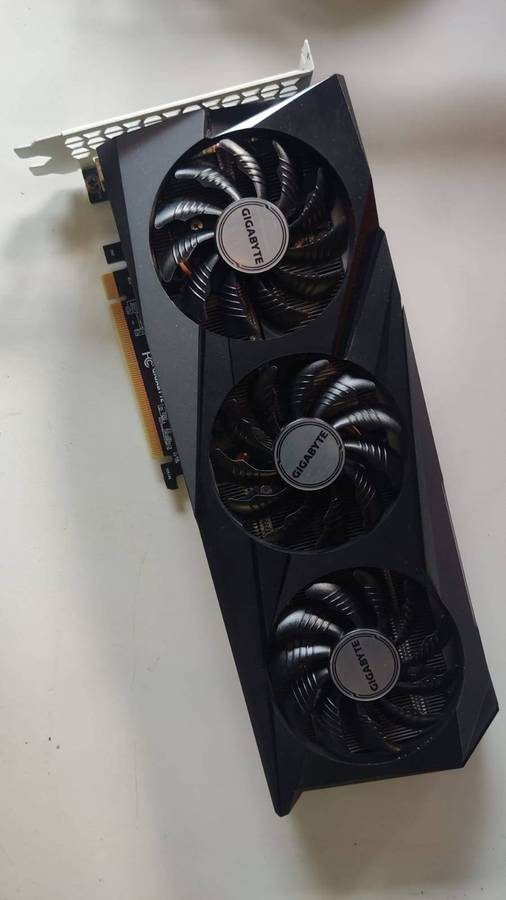 RTX 3060 12GB (Custom i/o shield)