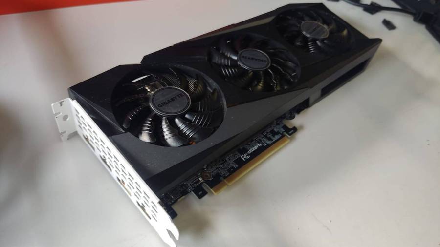 RTX 3060 12GB (Custom i/o shield)