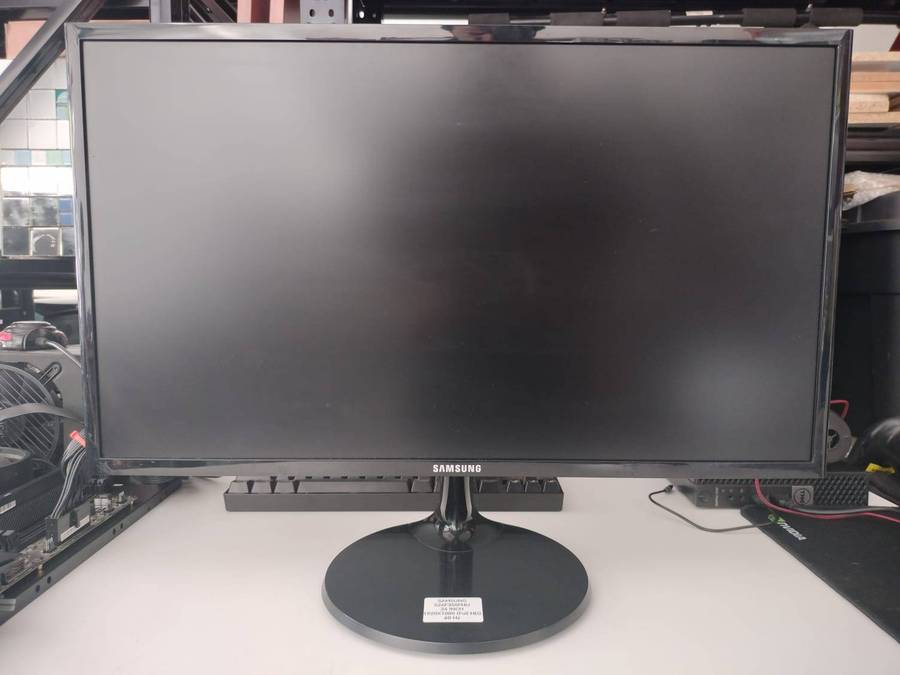 Samsung 24" FullHD Monitor - SAMSUNG S24F350FHU