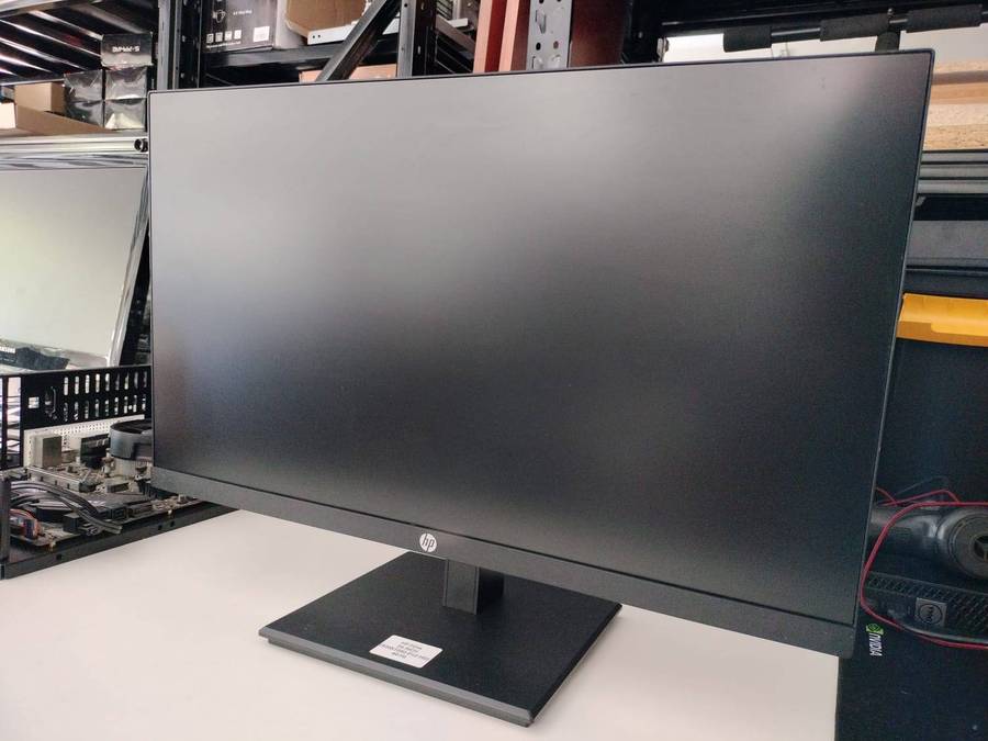 HP 24" FullHD monitor - HP P244