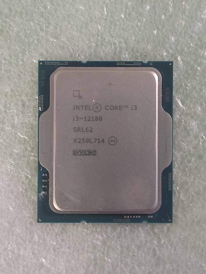 12th Gen Core i3-12100 CPU