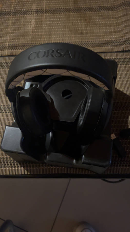 Corsair HS70 PRO WIRELESS gaming headset 7.1