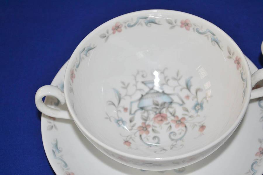 Vintage Ridgway Bone China Items 6 Pieces in the Pavan Pattern