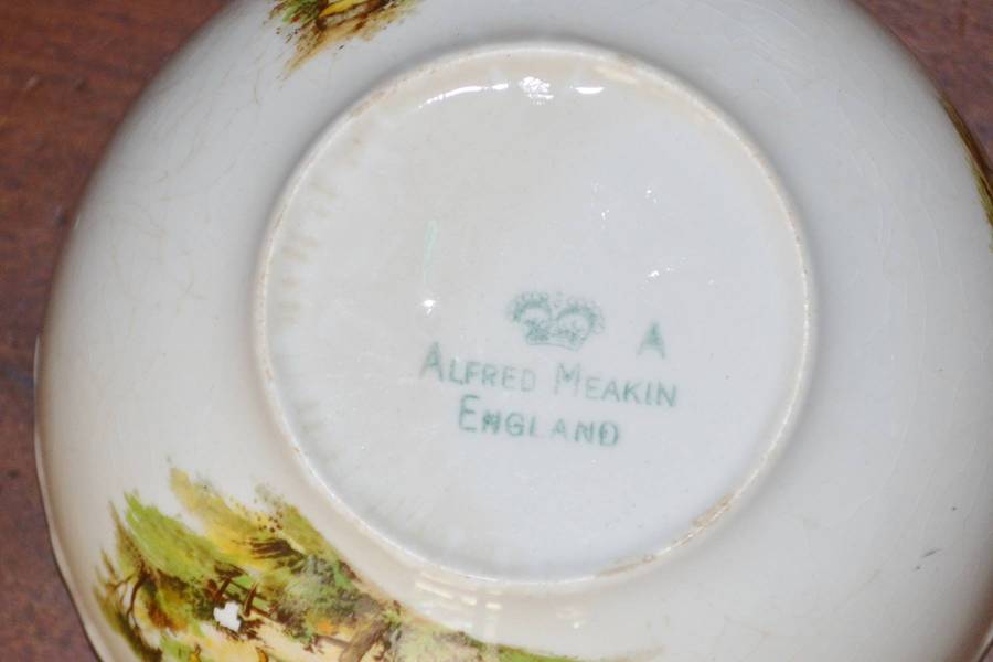 Vintage Alfred Meakin "The Hayride" Part Tea Set - 16 Pieces