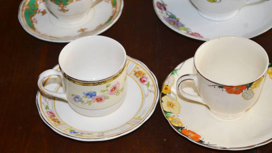 Selection of 12 Vintage Porcelain Duos - Various Makers