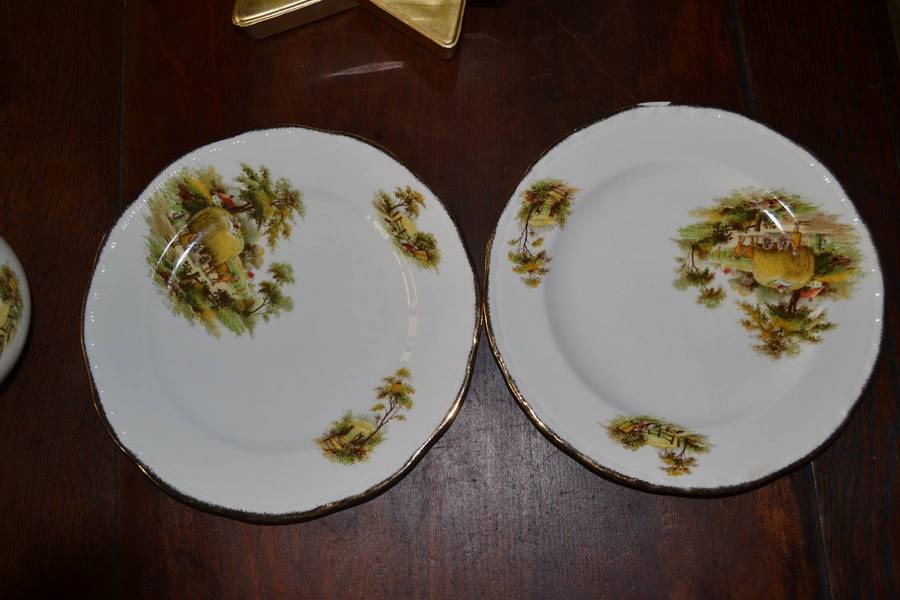 Vintage Alfred Meakin "The Hayride" Part Tea Set - 16 Pieces