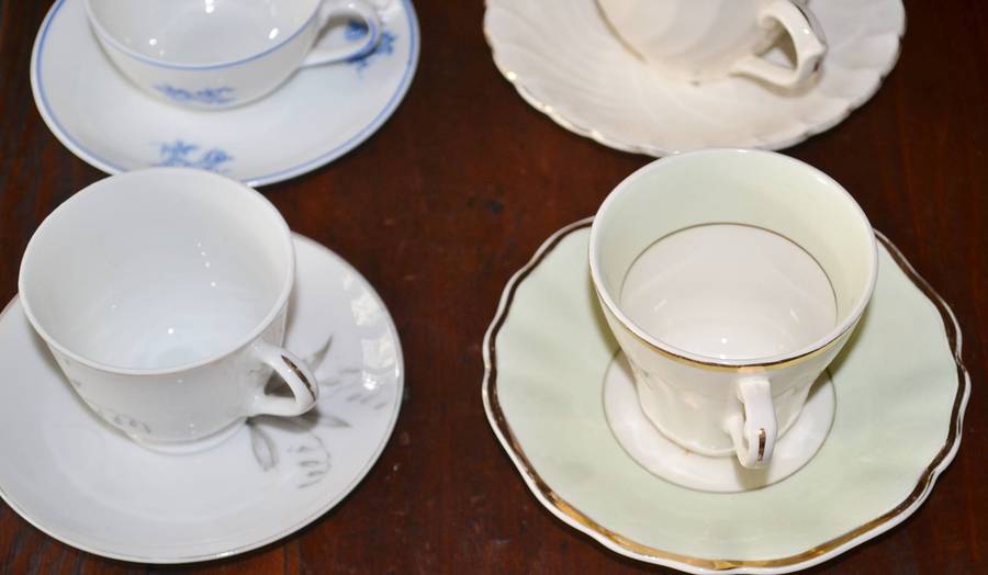 Selection of 12 Vintage Porcelain Duos - Various Makers