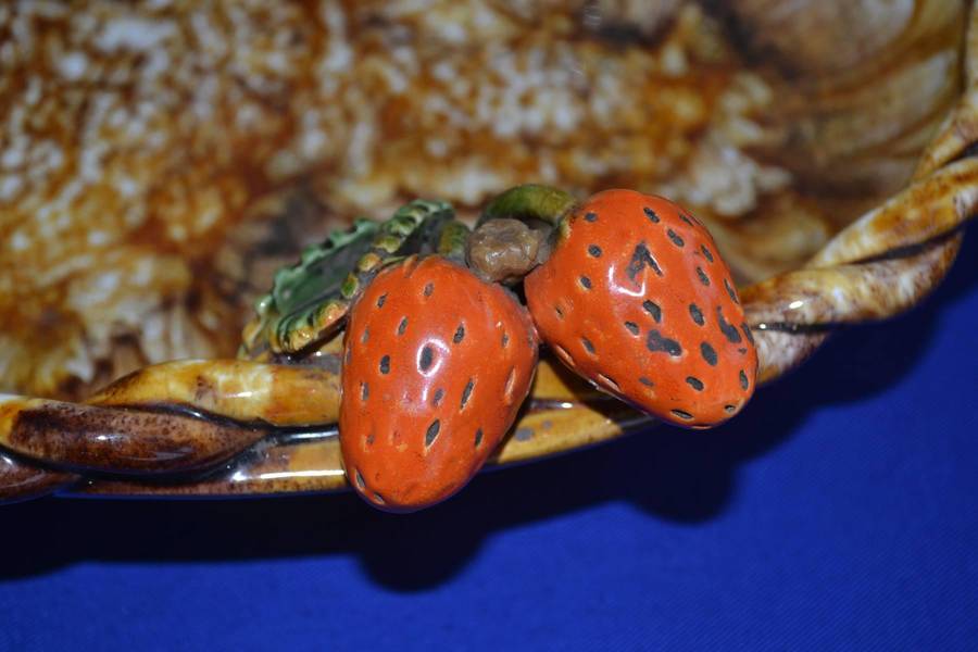 St Peters Grax - Austria  Vintage Majolica Centre Piece / Fruit Bowl