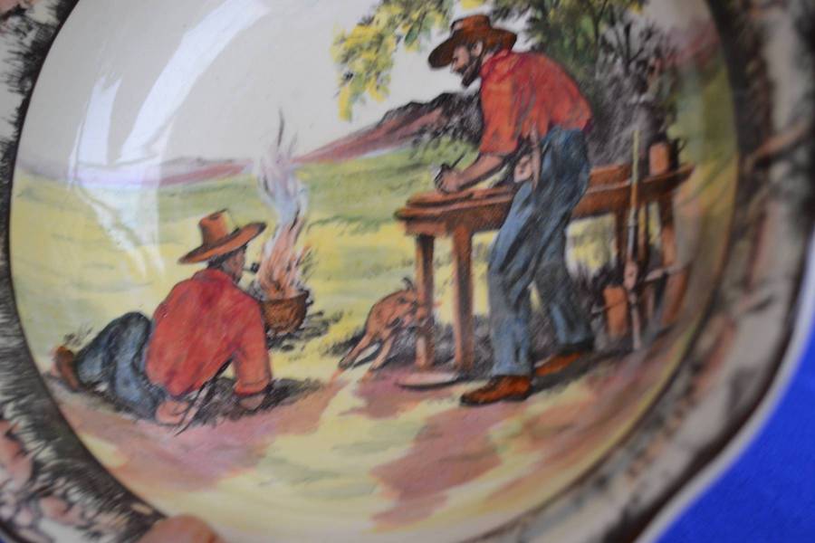 Royal Doulton Vintage Series  Ware - Jock of the Bushveld - Footed Bowl