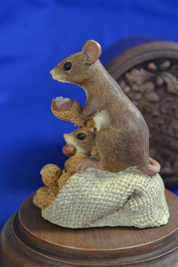 Collectable "Country Collection of Knysna" Limited Edition Country Mice