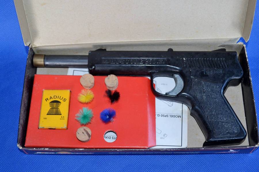 Vintage Wasp G.50/80 Air Pistol in Original Box