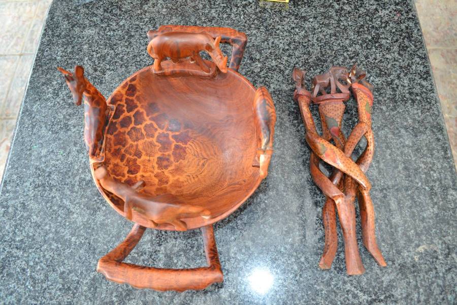 Vintage Wooden Animal Bowl on Tripod Stand