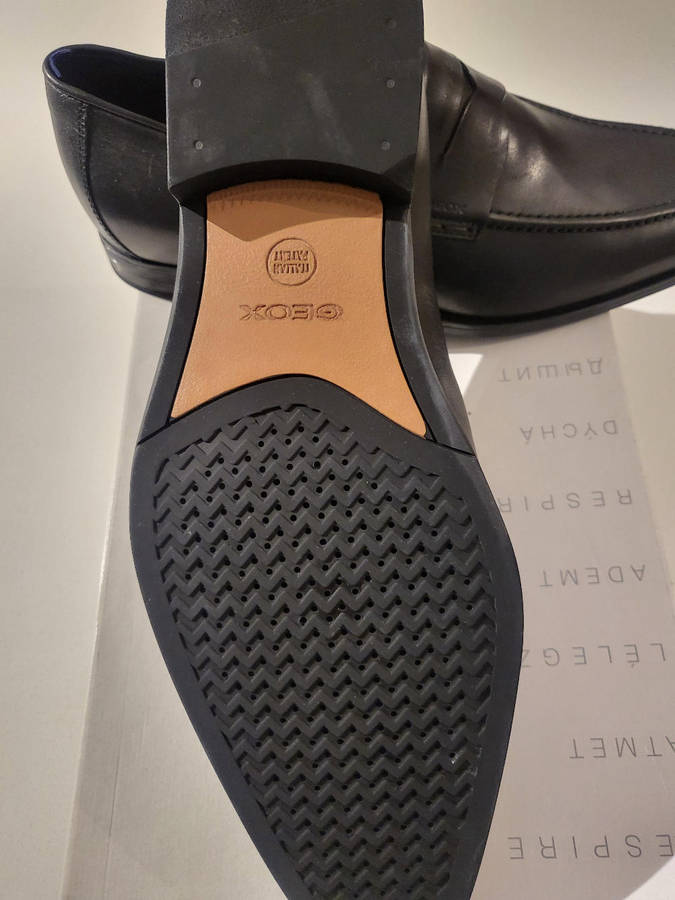 Authentic Geox Respira Mens Formal Shoe (UK9)