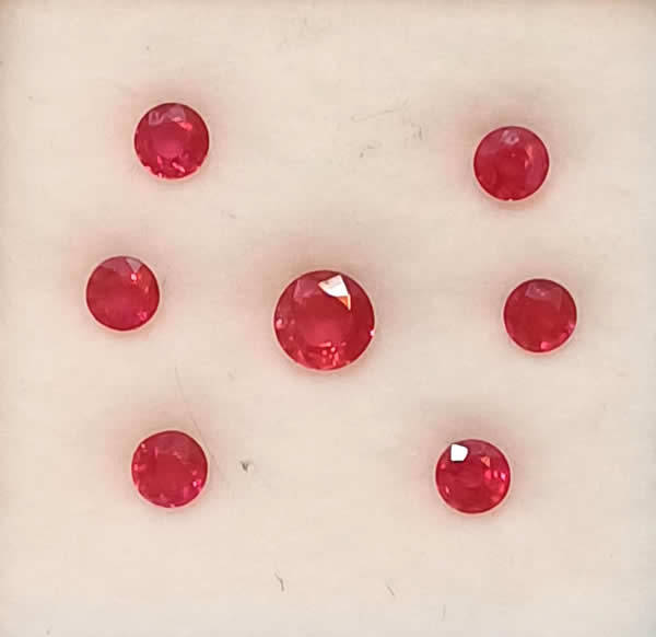 Parcel of Rubies - Round Cut - 2,07cts.