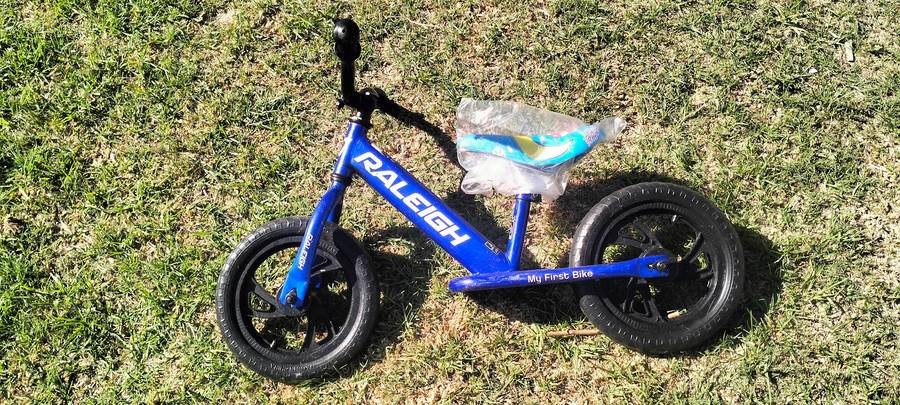 12 INCH KIDS BALANCE  BICYCLE