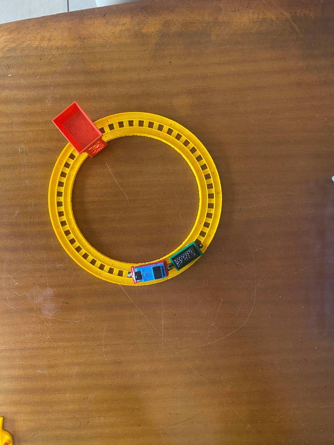 9 Thomas and friends Railway track collection with expansion pack and add-ons