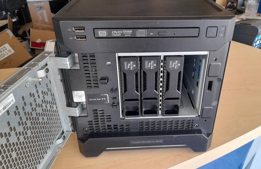HP ProLiant MicroServer Gen8
