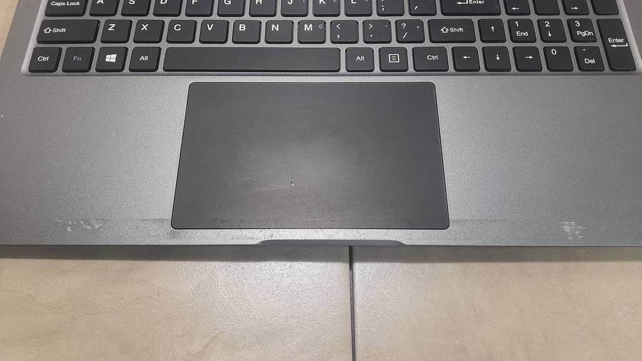 Dixon Laptop / Celeron / 4GB RAM / 120GB SSD / 15.6: LED / Win 10