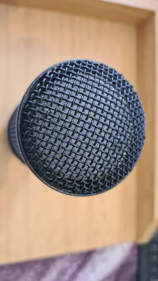 CAD Equitek E-200 microphone