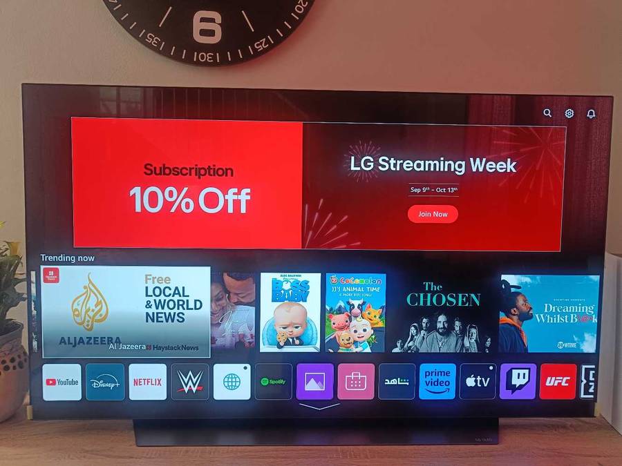 LG OLED 55 inch CX
