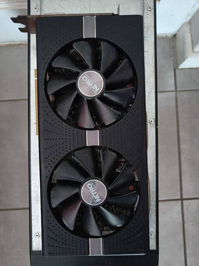 Sapphire RX570 4gb nitro graphics card