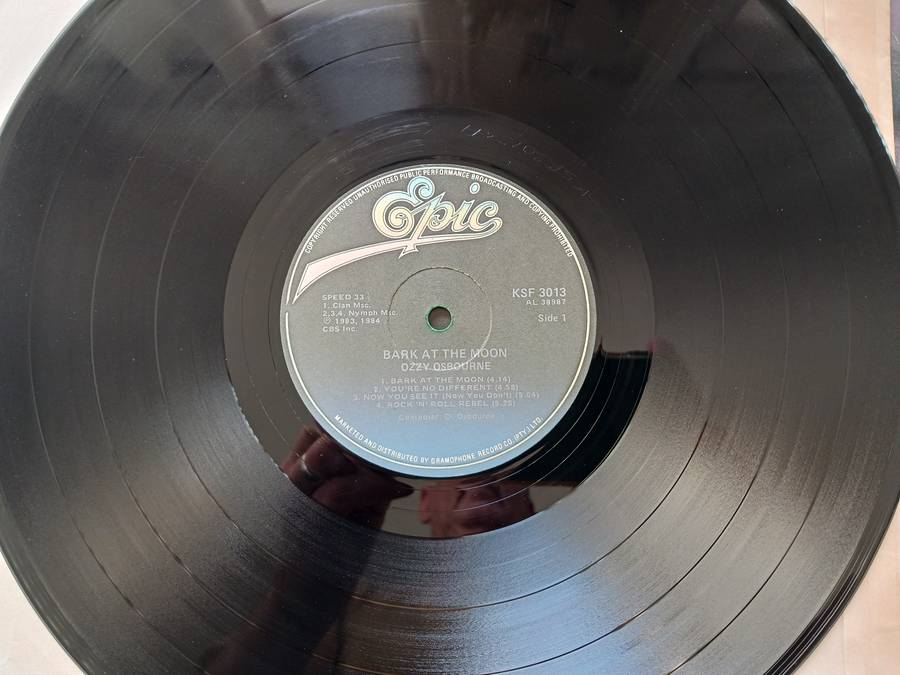Ozzy Osbourne - Bark at the Moon  ( Rare 1983 SA released LP in a great condition.)