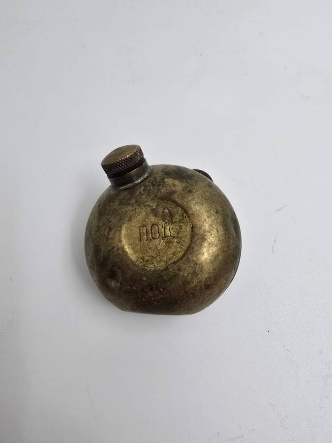 K98 duel chamber solvent/oil carrier