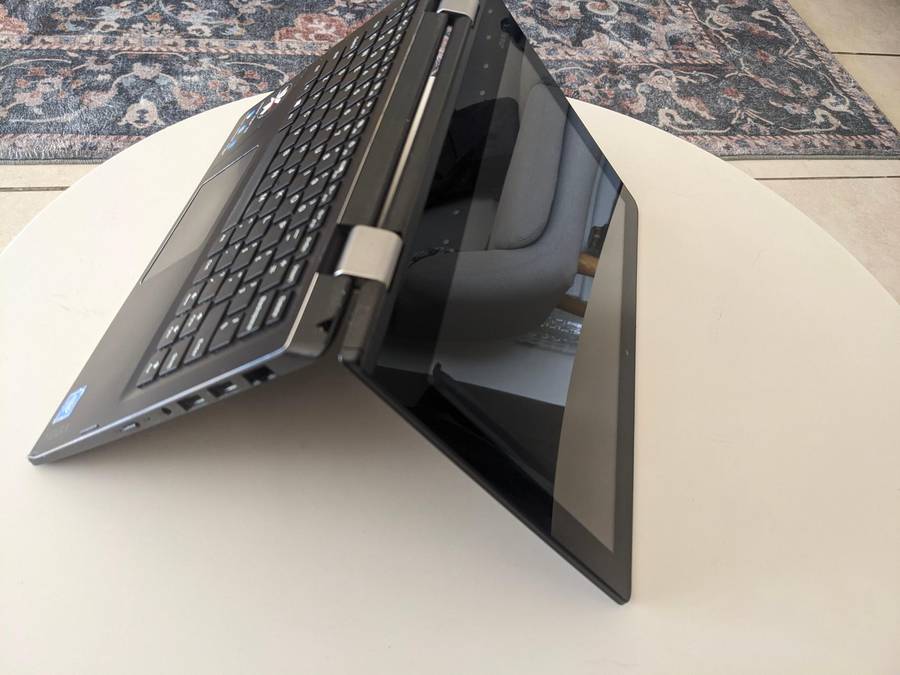 Lenovo Yoga 310