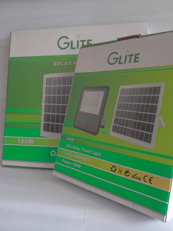 100W Glite LED Solar Floodlight