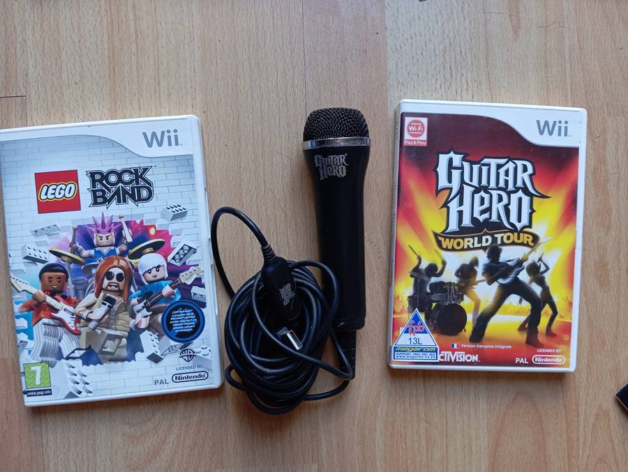 wii sing microphone with Guitar Hero World Tour and lego rock band