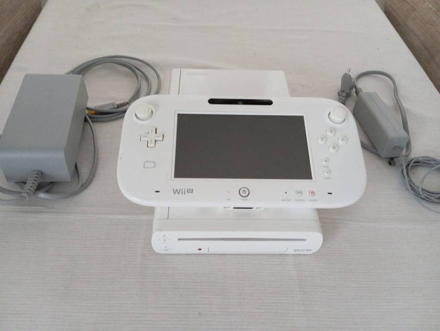 Nintendo wii u console