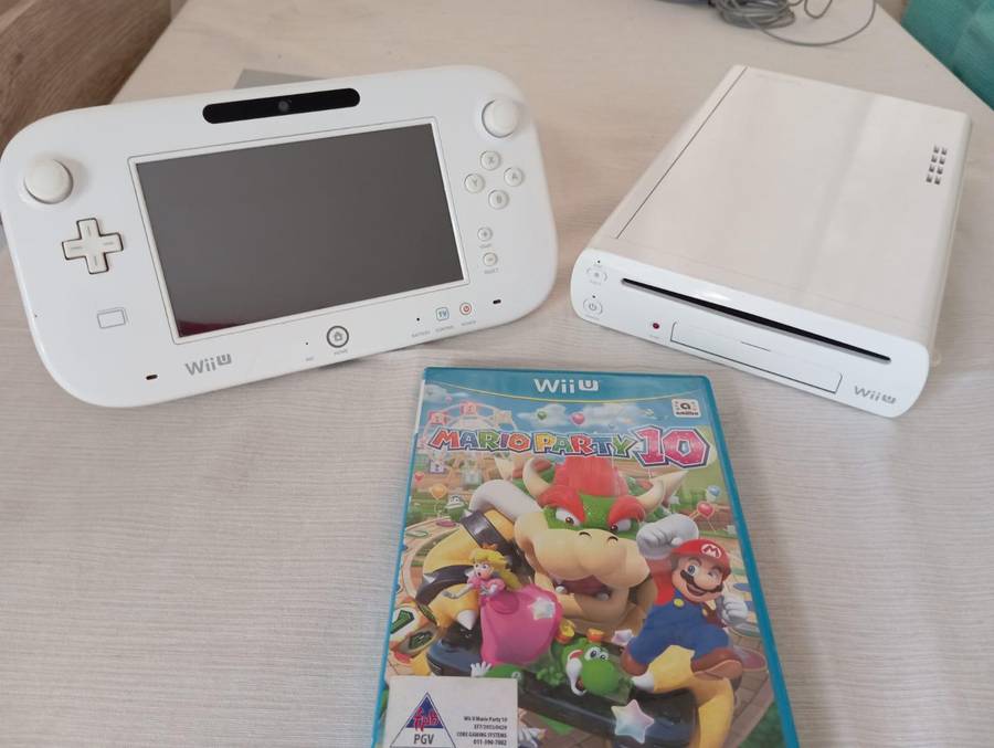 Nintendo wii u console