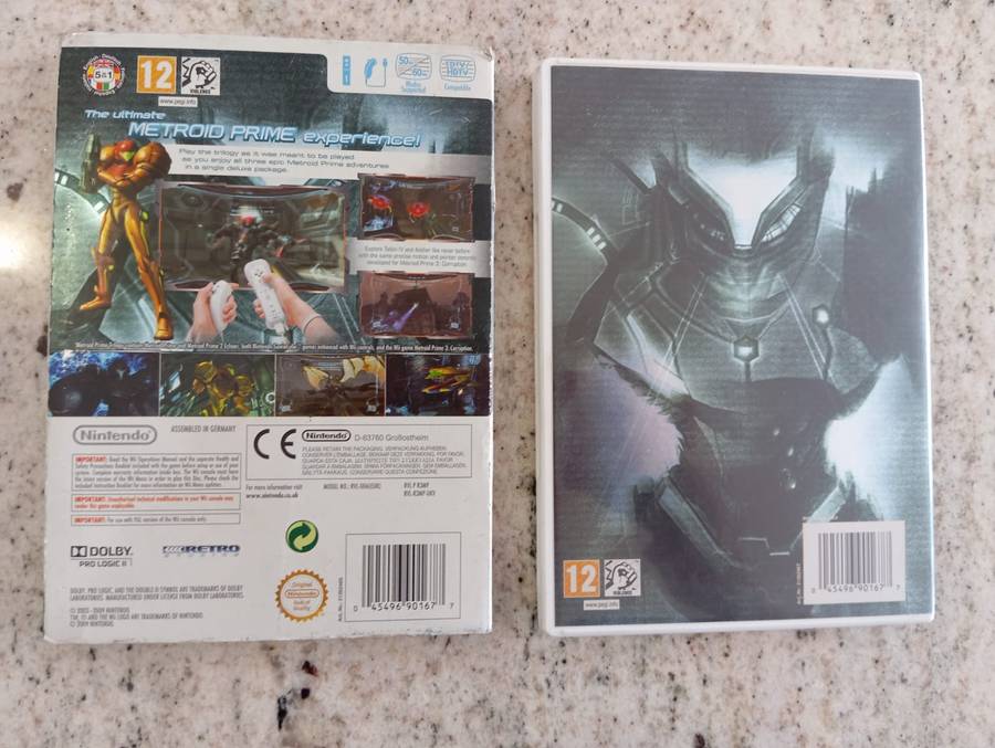 Metroid Prime Trilogy Nintendo WII Manual & History / Art Booklet Included