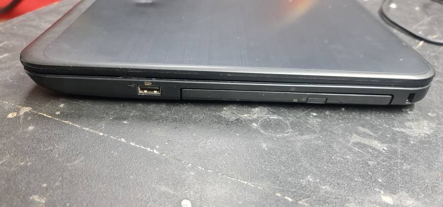 (026) Dell Latitude 3540 - I5 4th gen CPU - (NB! Must Read Description)